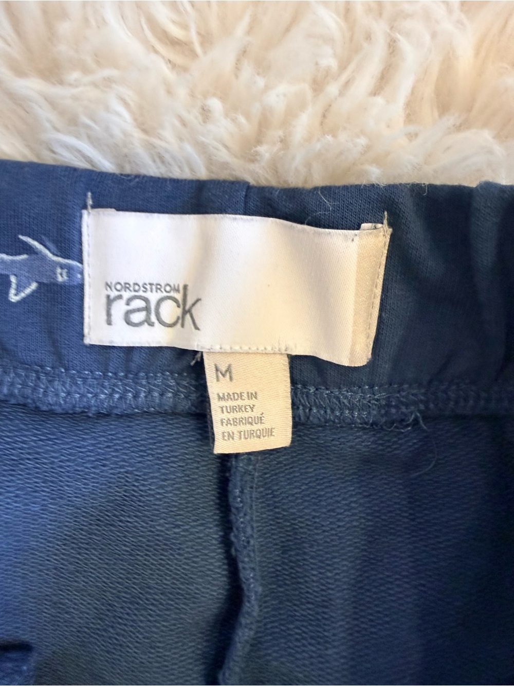 Nordstrom Rack Boy’s Navy Blue Shark Print Pull-On Shorts Medium - Picture 2 of 3